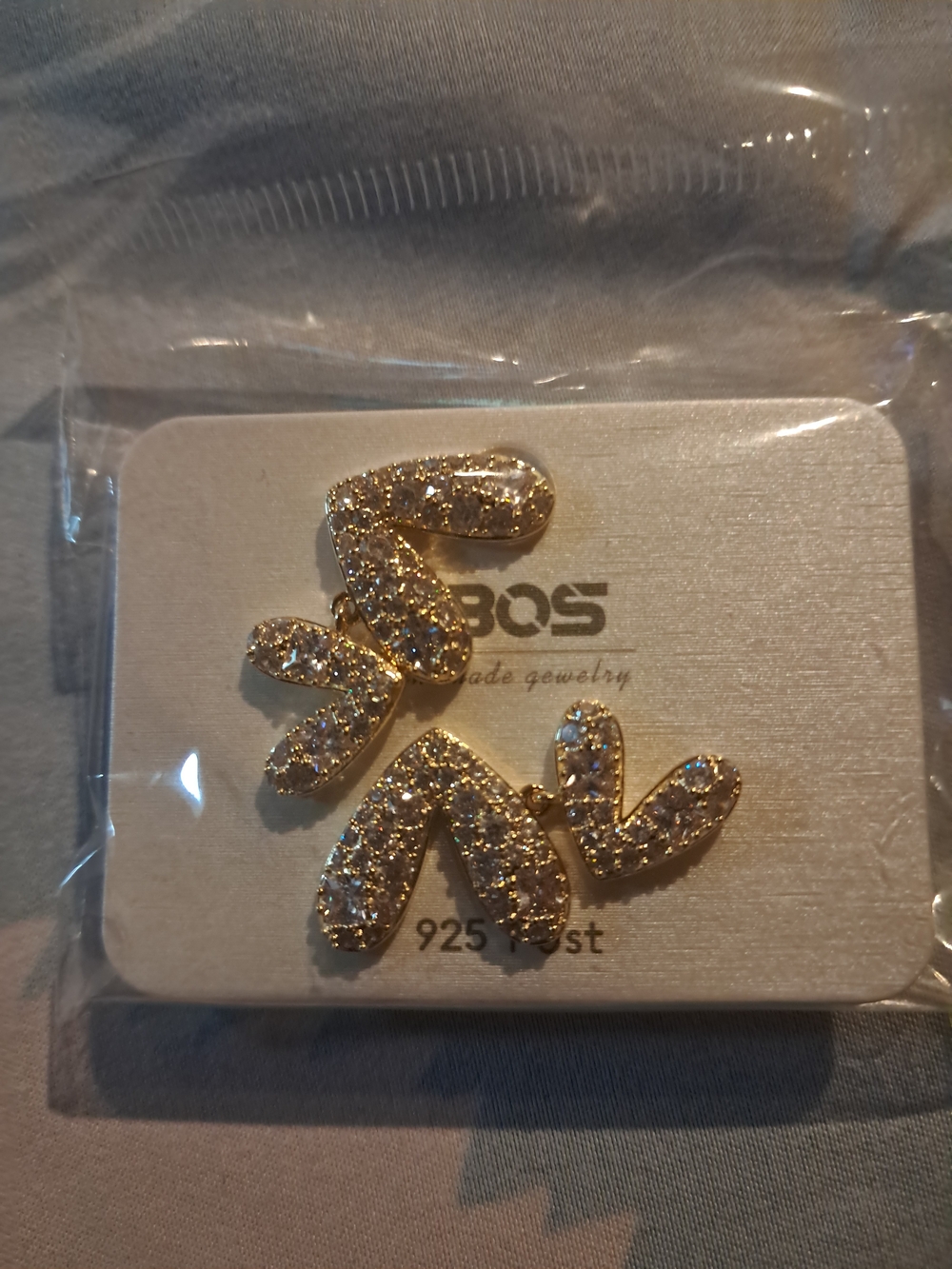 Gold Crystal Pavé Leaf Stud Earrings - 925 Jewelry